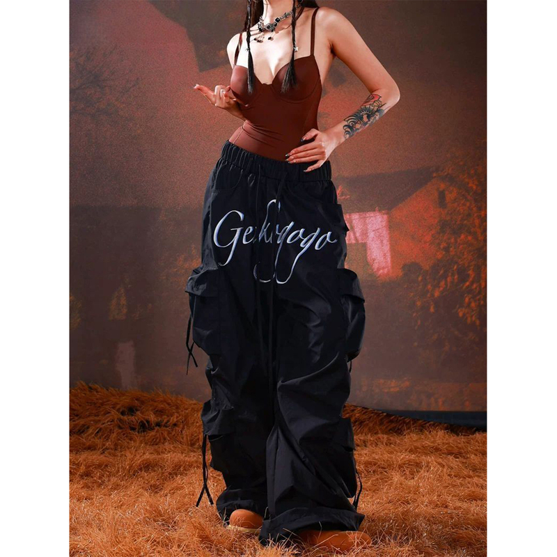 Jiujiujimaku American Retro Street Style Multi-Pocket Drawstring Two-Tone Embroidered Loose Wide-Leg Cargo Parachute Pants Jiujiujimaku American Retro Street Style Multi-Pocket Drawstring Two-Tone Embroidered Loose Wide-Leg Cargo Parachute Pants