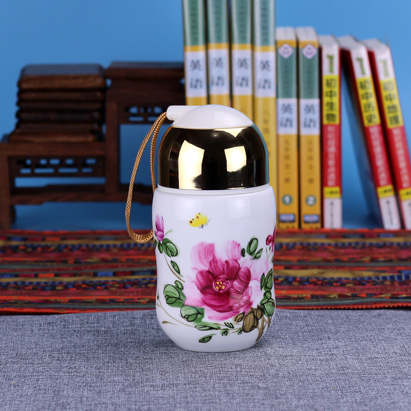 Jingdezhen creative gifts ceramic cup regimen cup picking cups children portable men and women have the glass package mail
