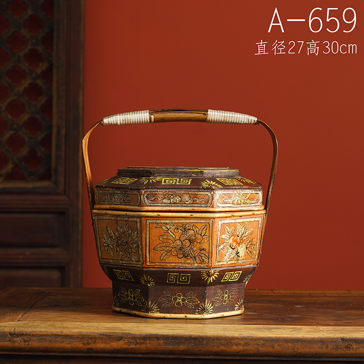 Qing Dynasty Lacquer Painting Wooden Basket, Republic of China Period Gold-Painted Old Food Box, Old Basket, Antique, Vintage Old Object Collection Display Piece
