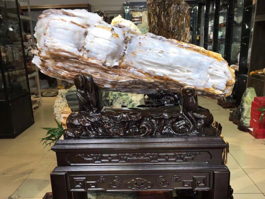 柏石堂矿标奇石
