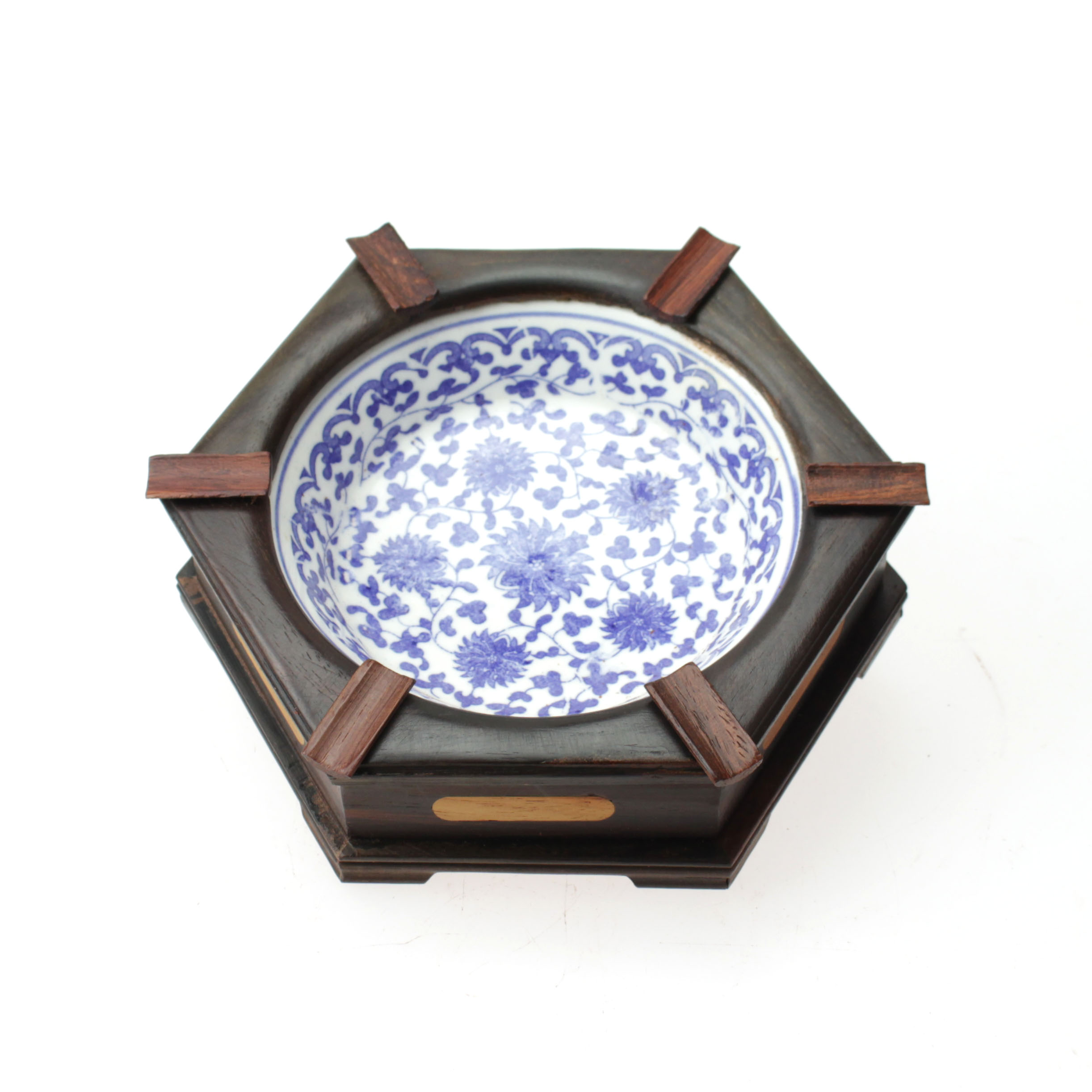 The Hexagonal Smoking Ashtray