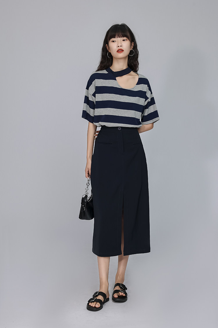 Стильные костюмы 「又巷」甜辣两件套裙2023年夏季新款条纹上衣搭开叉半身裙套装女