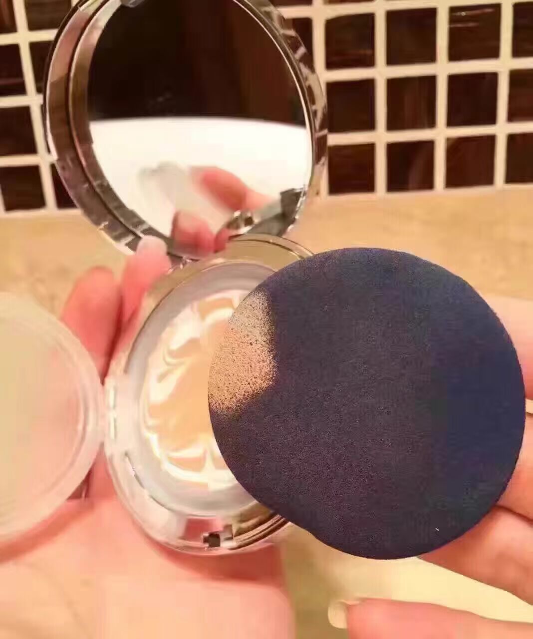 Hàn Quốc Ai Jing cushion nước nhẹ tinh chất kem nền Kem lót ướt BB cream Water Run Phụ nữ mang thai có sẵn kem bb hàn quốc