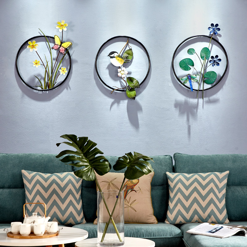 Modern European-style living room dining room background wall wall decoration bedroom room wall wall pendant flower and bird wrought iron decoration