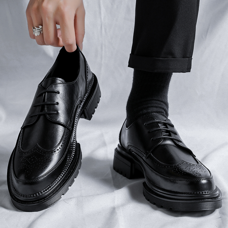Leather shoes men's business formal wear British style black with suit casual all-match brogue carved groom wedding shoes