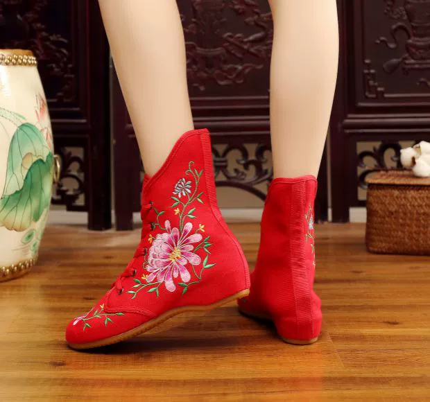 Giày khiêu vũ vuông Booties nữ 2018 mùa thu và mùa đông mới Bắc Kinh cũ vải thêu giày đế mềm đế xuồng khiêu vũ quốc gia - Khiêu vũ / Thể dục nhịp điệu / Thể dục dụng cụ