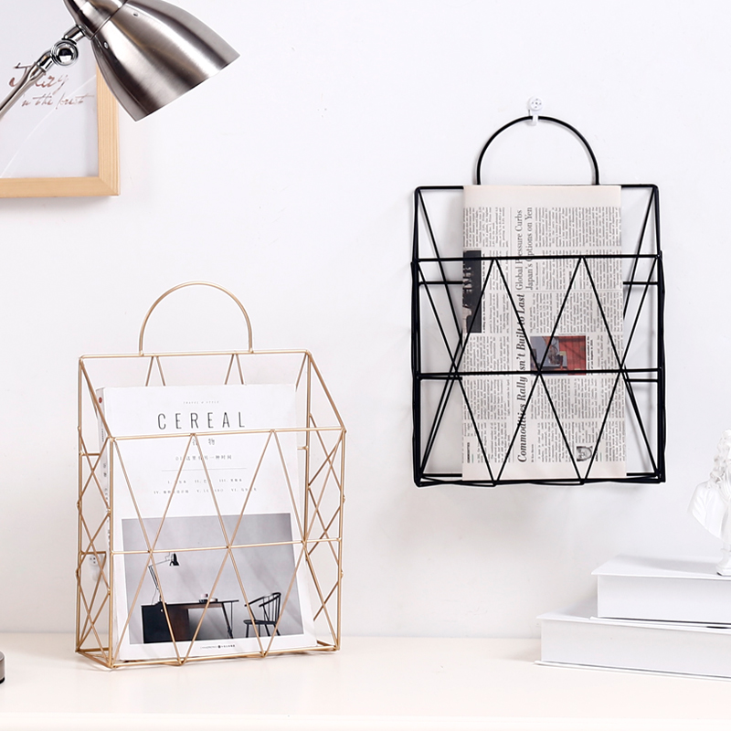 Nordic Minimalist Iron Art Home Press Miscellaneous Decorative containing basket Creative metal Hanging Handheld Basket