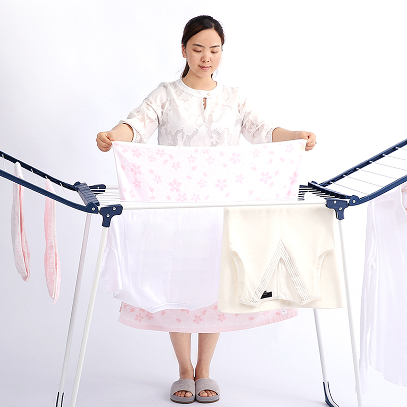 Japanese Stainless Steel Indoor Out-Of-Floor Folding Clothes Rack Balcony Mobile Telescopic Baby Diaper Easy Sun Rack