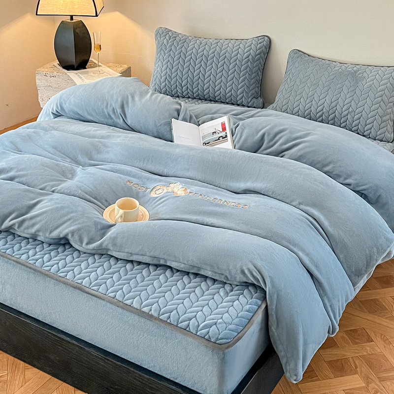 Class a Quilted Milk Velvet Four-Piece Set Winter Coral Fleece Plush Fitted Sheet Bed Cover Double-Sided Velvet Blue