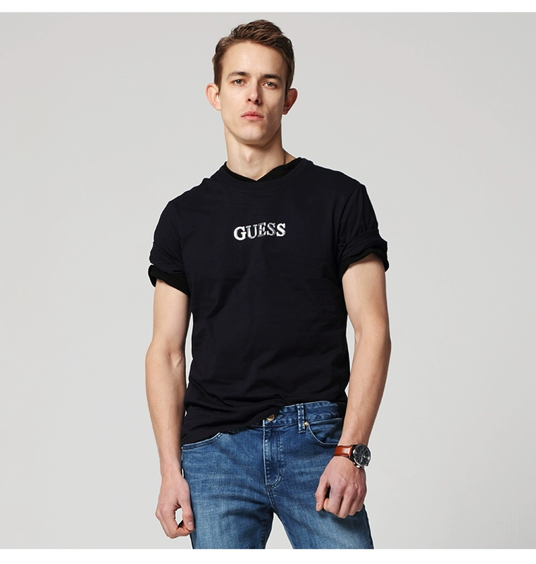 GUESS vài mô hình 2018 mùa xuân và mùa hè của nam giới LOGO màu rắn vòng cổ ngắn tay T-Shirt-MI2K9414K áo gió nam