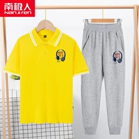 Футболка polo, наушники, штаны