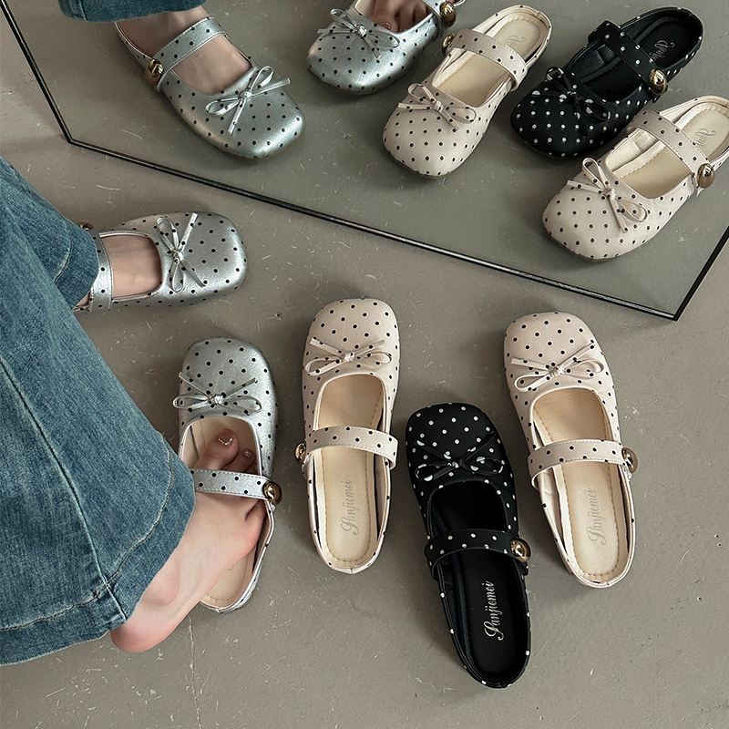 Summer Simple and Cute Style Thick-Soled Closed-Toe Slippers for Women 2026, Polka Dot Bow Non-Slip Mary Jane Slippers for Outdoor Wear