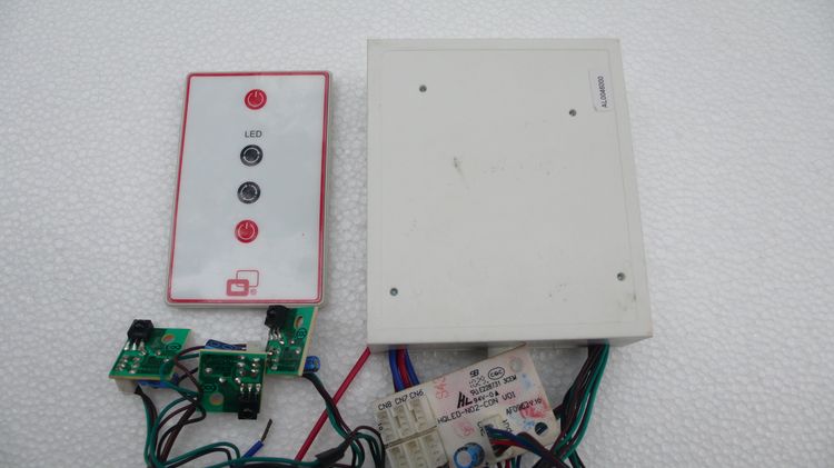 Colorful LED lamp infrared controller Lamp remote control LED colorful remote control bulb remote control switch