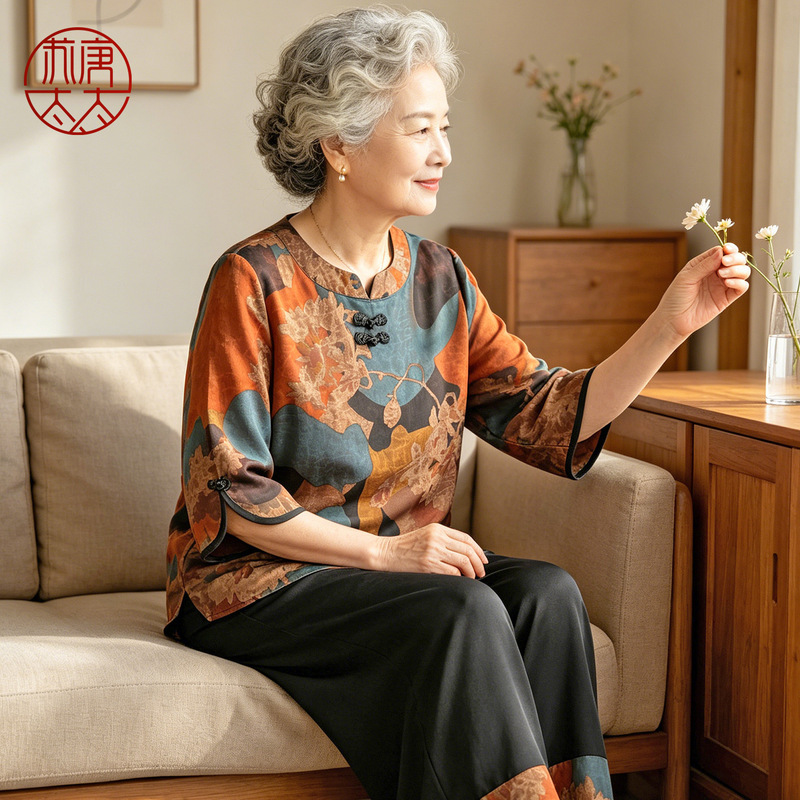 Summer Clothing for Middle-Aged and Elderly Women, Short-Sleeved Suits for Grandmothers, Elderly Women, 60-Year-Old Mothers, Thin New Style