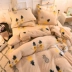 Mùa đông phim hoạt hình dày nhung bốn mảnh ấm áp ký túc xá lông cừu ba mảnh flannel giường gối mền 2 trong 1 Bộ đồ giường bốn mảnh