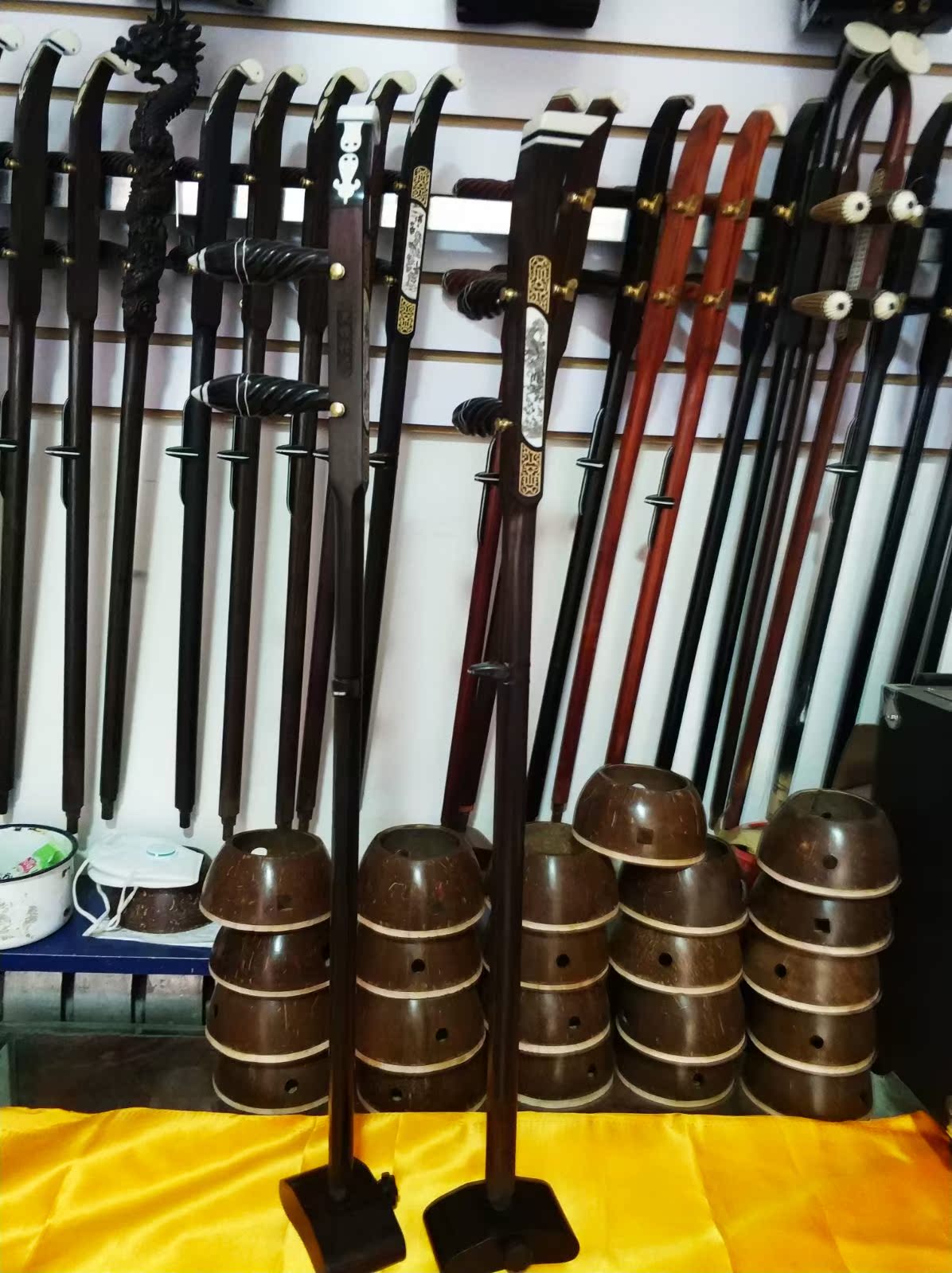 Black Sandalwood Qincavities-Song Board Hupoles Black Sandalwood Bone Sculptures Inlaid Plate Huqin Poles