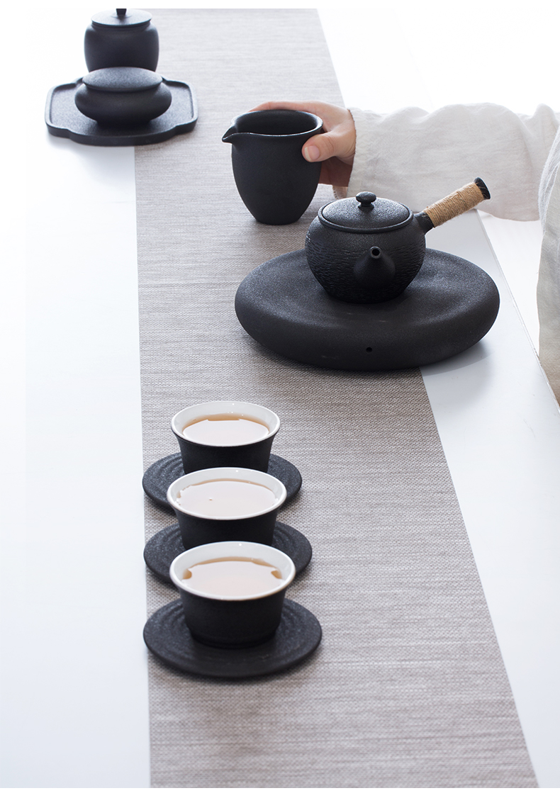 And creation of black ceramic POTS bearing dry tea table circular tea tray tea set ceramic pot water household cup mat to restore ancient ways