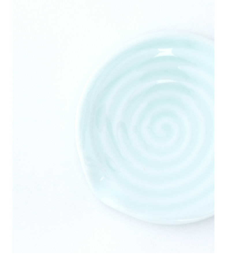 And creation of ceramic base cup tea accessories cup saucer kung fu tea cup cup mat mat saucer