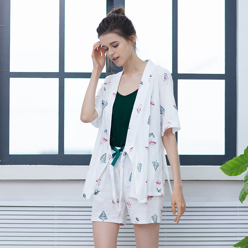 Mùa xuân và mùa thu womens bông ba mảnh đồ ngủ mỏng sling đầy đủ flamingo ngắn tay kiểu Nhật quần nhà mùa hè.