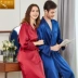 Cô Shu Silk Square Bộ đồ ngủ bằng lụa Mulberry Lace Up Long Pyjama Áo choàng tắm Cặp đôi Hôn nhân Dịch vụ tại nhà Đàn ông Xuân Thu Hè - Night Robe