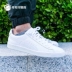 PUMA BASKET MATTE & SHINE bằng sáng chế màu xanh và trắng bằng da xu hướng giày nam thời trang giày thông thường 358892 - Dép / giày thường