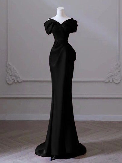 One-Shoulder Black Evening Dress 2025 New Style Banquet High-End Fishtail Dress for Women Light Luxury Niche Host High-End