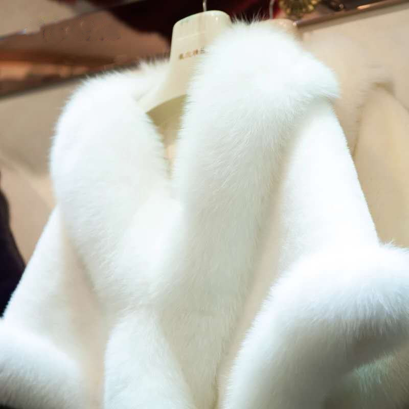 Tailor shop professional clothing modification and repair fur mink leather pants coat fox fur vest coat rectification