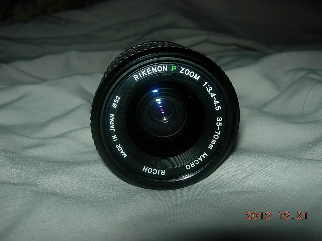 Newer Japanese original Ricoh 35--70mmf3 4-4 5 lens