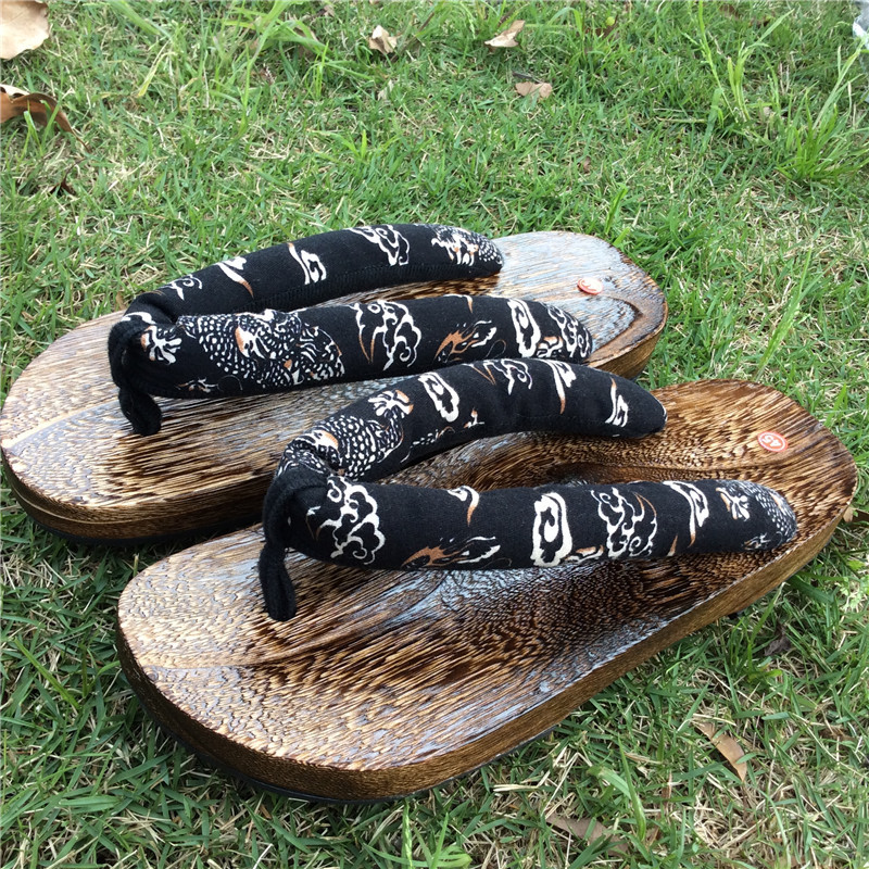 New Cos Men's Japanese Clogs Slippers Fashionable Wooden Flip-Flops Clogs Shoes Square Toe Wooden Shoes Herringbone
