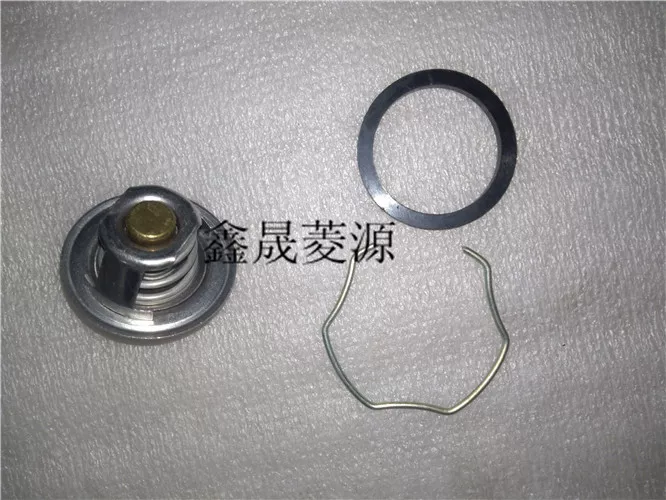 东南 Delica Fulica Dongfeng EQ491 Dongfeng engine thermostat circlip sealing ring