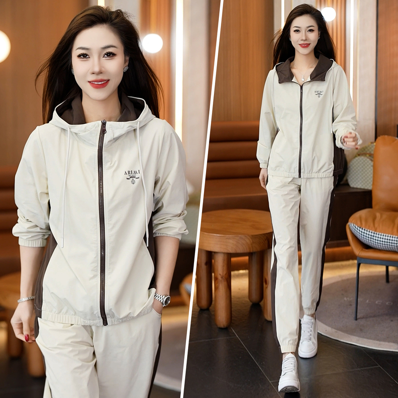 Women's Sportswear Suit Spring 2026 New Fashion Hooded Zipper High-Waisted Long Pants Two-Piece Casual Sports Suit