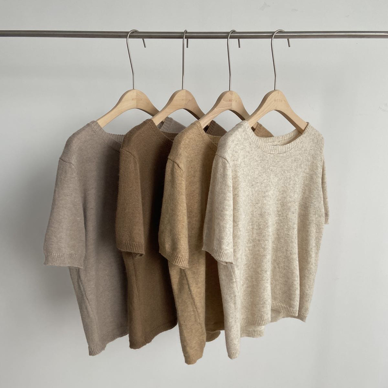Gentle Oatmeal-Colored Ice Silk Short-Sleeved T-Shirt for Women, Summer Thin, Breathable, Loose, High-End Korean-Style Round-Neck Knit Top Gentle Oatmeal-Colored Ice Silk Short-Sleeved T-Shirt for Women, Summer Thin, Breathable, Loose, High-End Korean-Style Round-Neck Knit Top