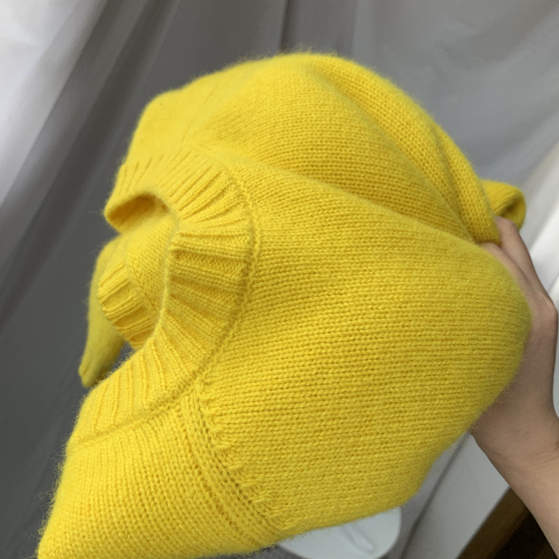 Yellow Round-Neck Pullover Knit Sweater for Women, 2025 Autumn and Winter New Style, Loose Fit, Age-Reducing, Outerwear, Japanese Style Cashmere Base Sweater