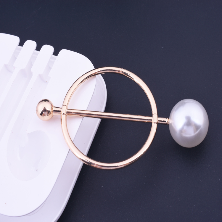Mua ba tặng một viên ngọc trai đơn giản miễn phí nhiều loại đồng xu trâm đồng chống eo thắt lưng cổ áo len pin phụ kiện trâm cài - Trâm cài ghim cài áo vest nam