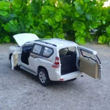 Toyota, модель автомобиля, реалистичная игрушка, масштаб 1:32