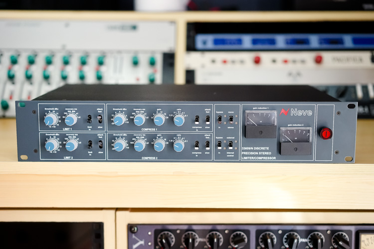 AMS Neve 33609 N-Bus Stereo Compressor (Licensed)