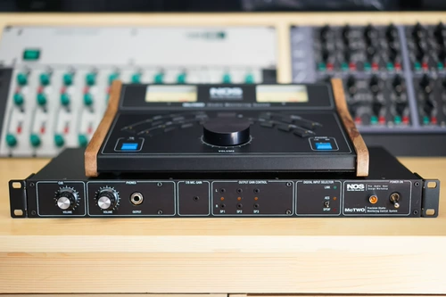 NOS MCTWO Professional Scorge Studio Controller Controller