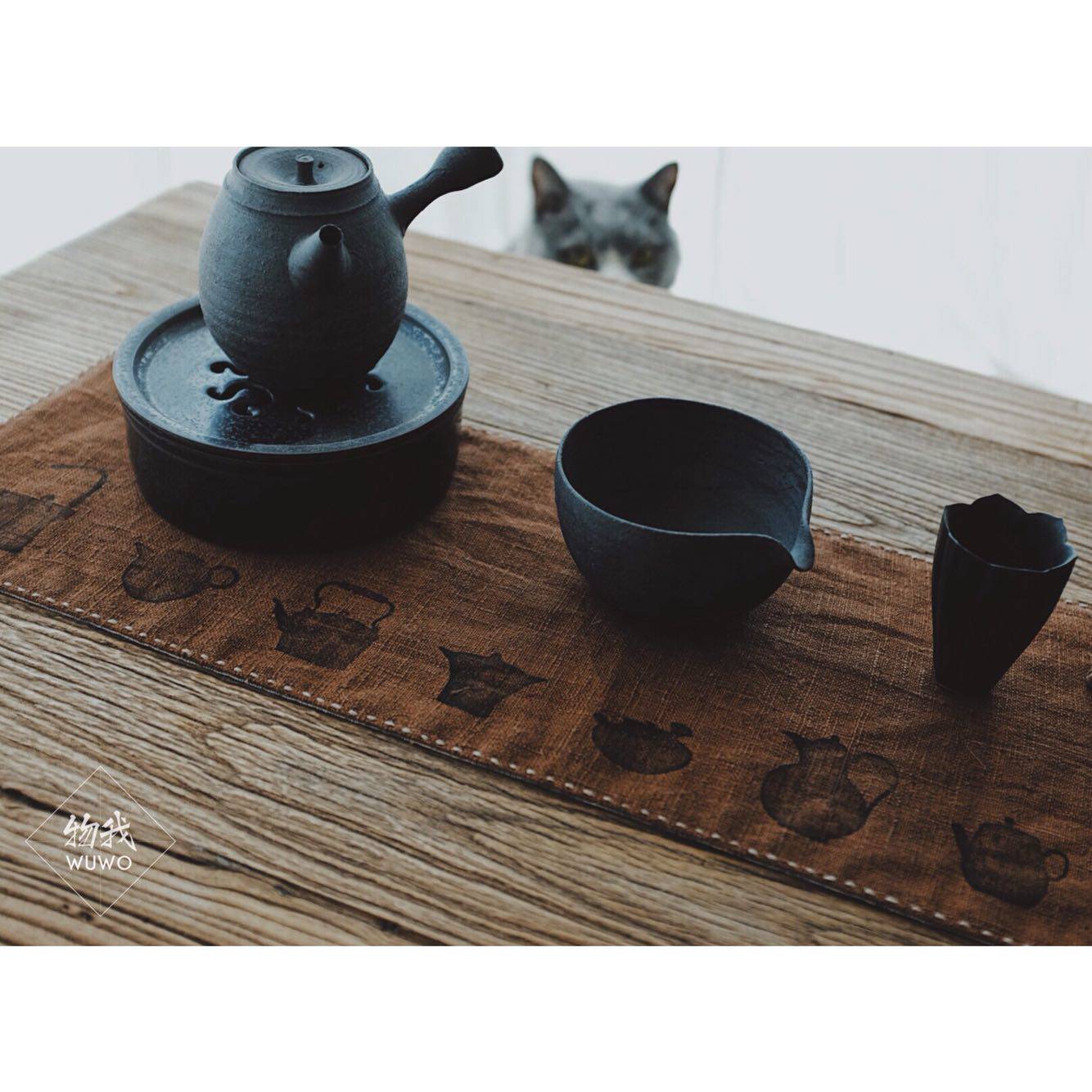 (Things I wuwo) Original hand made of tomatoes Dyed Homemade Seal Printed Hand-stitched Thorn Embroidered Tea Mat