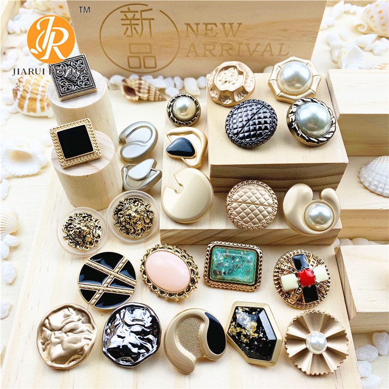 Small Fragrance Elements Metal Buttons Gems Pearls Ladies Color-blocking Buttons Women's Cashmere Coat Suit Windbreaker Coat Button