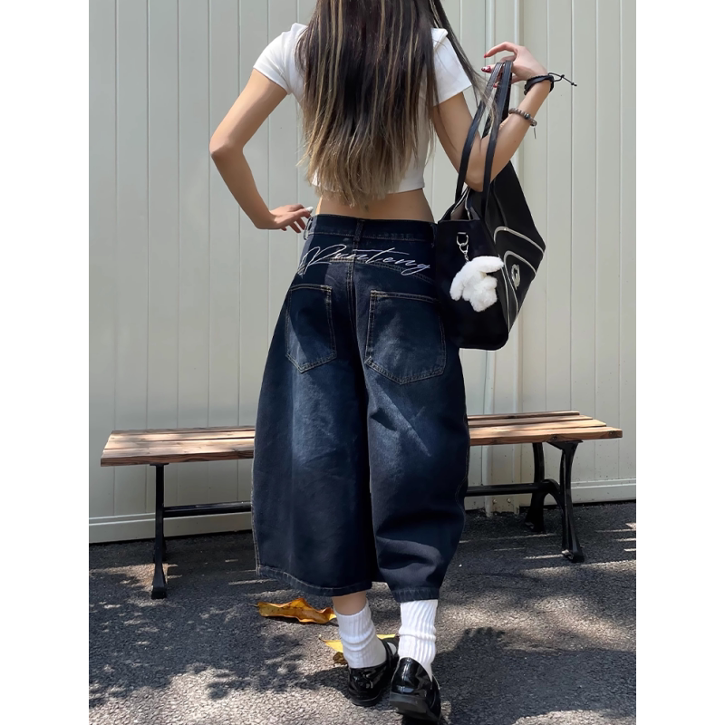 American Vibe High Street Loose Scimitar-Cut Cropped Denim Shorts for Women, New Summer High-Waisted Slimming Versatile Wide-Leg Shorts American Vibe High Street Loose Scimitar-Cut Cropped Denim Shorts for Women, New Summer High-Waisted Slimming Versatile Wide-Leg Shorts