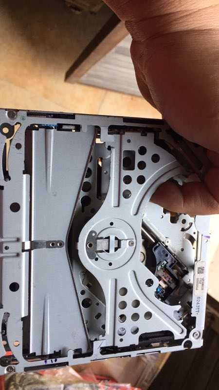 Original fitting BMWF18Alpine DP39M22B Land Rover CD core AlpineCD onboard cassette mechanism