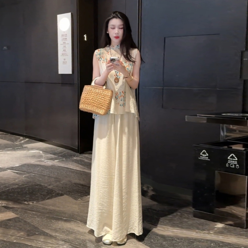 New Chinese-Style Summer Outfit for Women 2026, Very Stylish, Casual, Elegant, Relaxed Top and Wide-Leg Pants Two-Piece Set