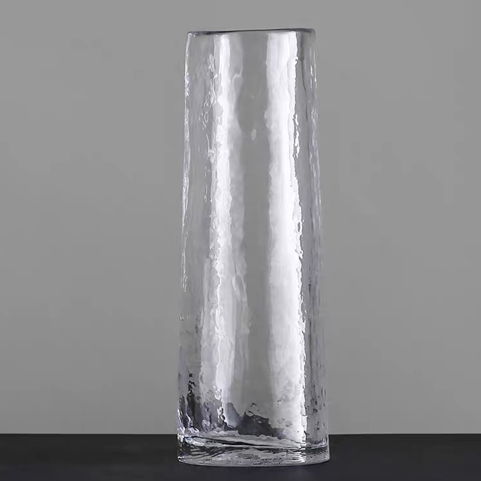 Collection of objects) Handmade glass bottles day style hammer striators Silence Wind Vases Flower Arrangers Hydroponic Vases Pendulum pieces