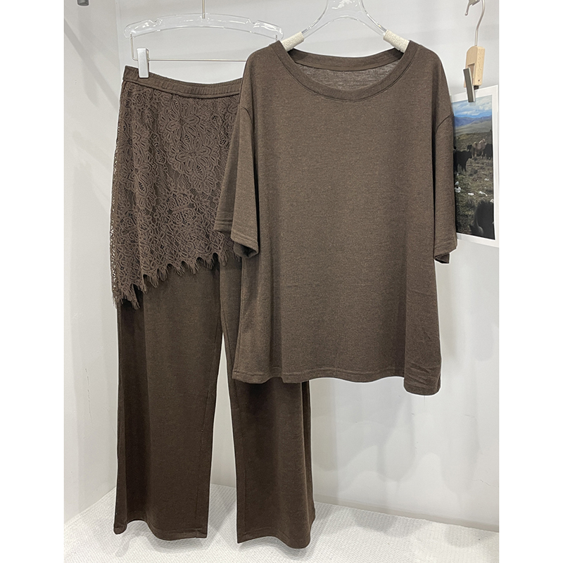 2026 New Fashion Short-Sleeve T-Shirt Fake Two-Piece Lace Splicing Wide-Leg Pants Set for Women, Slimming and Versatile Casual Wear 2026 New Fashion Short-Sleeve T-Shirt Fake Two-Piece Lace Splicing Wide-Leg Pants Set for Women, Slimming and Versatile Casual Wear