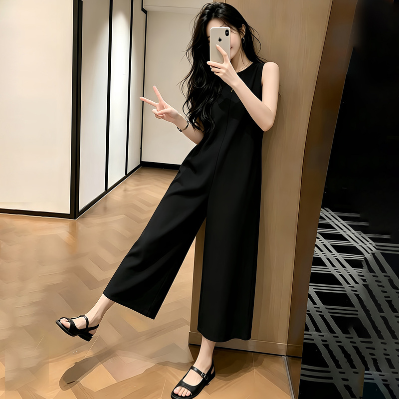 2026 Summer New Style High-End Simple Style Jumpsuit for Women, Fashionable Casual Design Sleeveless Straight-Leg Overalls