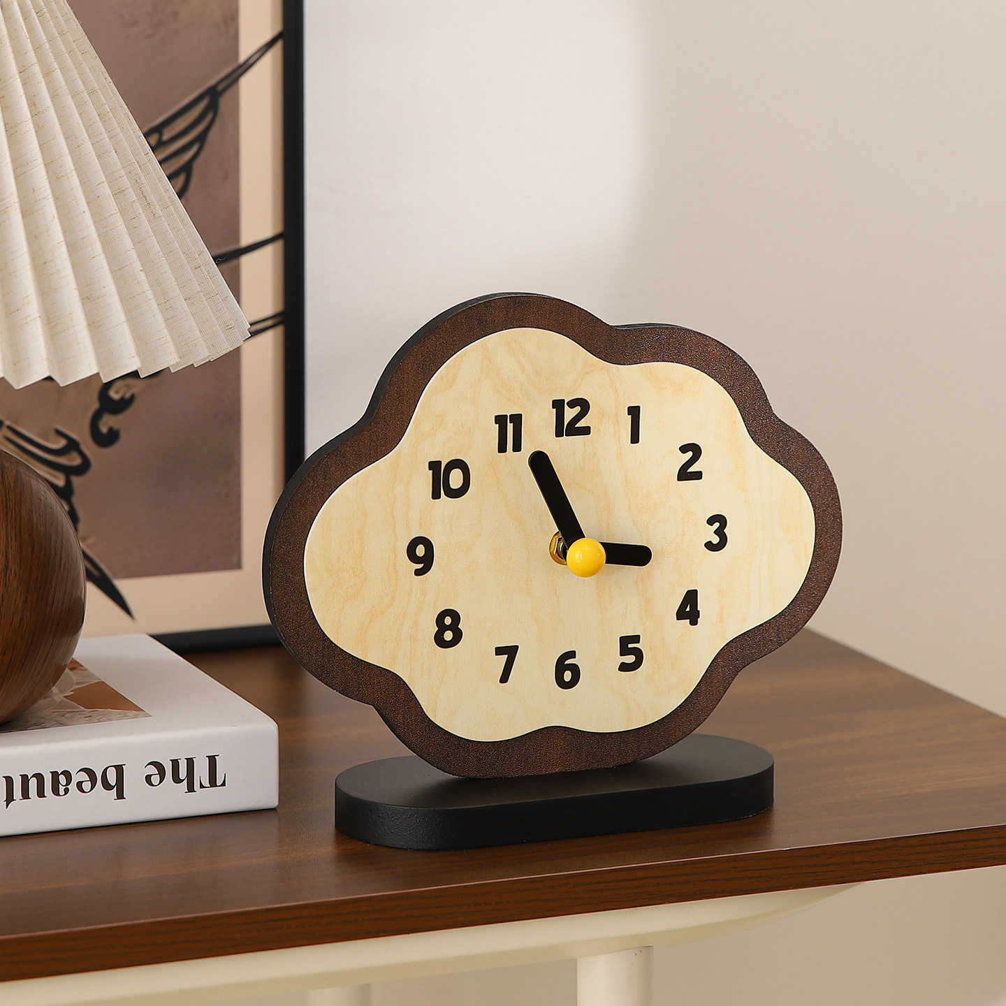 Creative Desktop Clock, Tabletop Electronic Clock, Display Alarm Clock, High-Value Desk Clock, Bedside Digital Clock Ornament