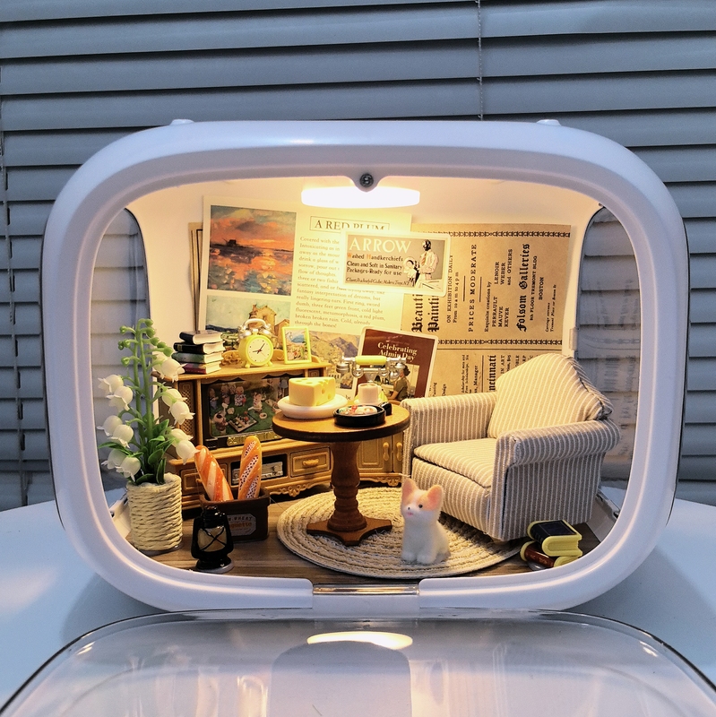 Miniature Scene Decorations, Mini Furniture, Dollhouse Sofa, Modern and Elegant, 1/12 Scale, Suitable for Bjd Dolls and Ob11