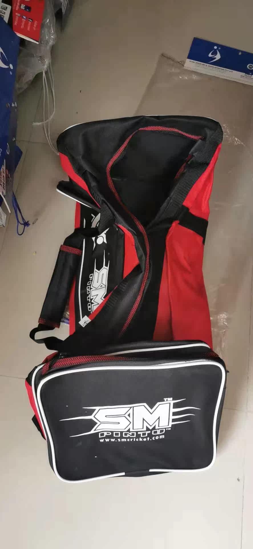 Cricket Tote Bag SM KIT BAG BLACK BUSTER