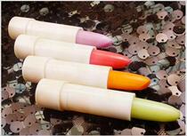 Constant Fangfang Magic Discoloration Lipstick moisturizes and moisturizes persistent without staining from a cup of lipstick without decoloring a cup of natural