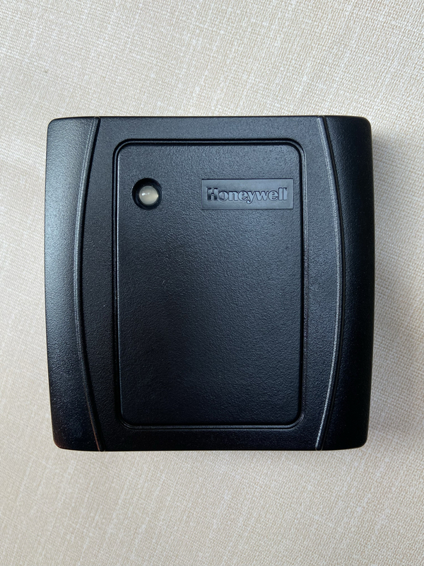Honeywell Jt-Mcr45–32 Access Control Card Reader for Nine-Five New Package, Normal Use Package Honeywell Jt-Mcr45–32 Access Control Card Reader for Nine-Five New Package, Normal Use Package